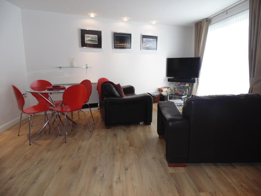 Awel Y Mor Apartman Llanelli Kültér fotó